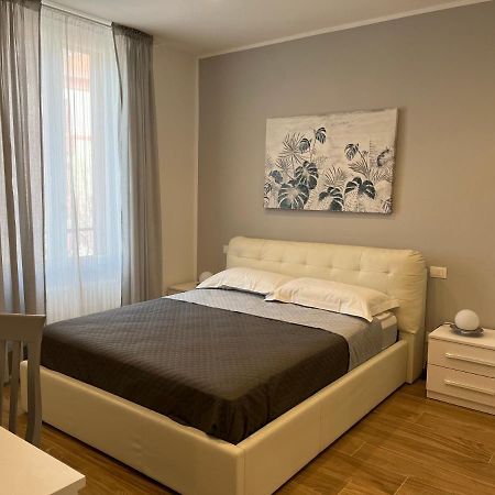 Levante Central Rooms Levanto Bagian luar foto